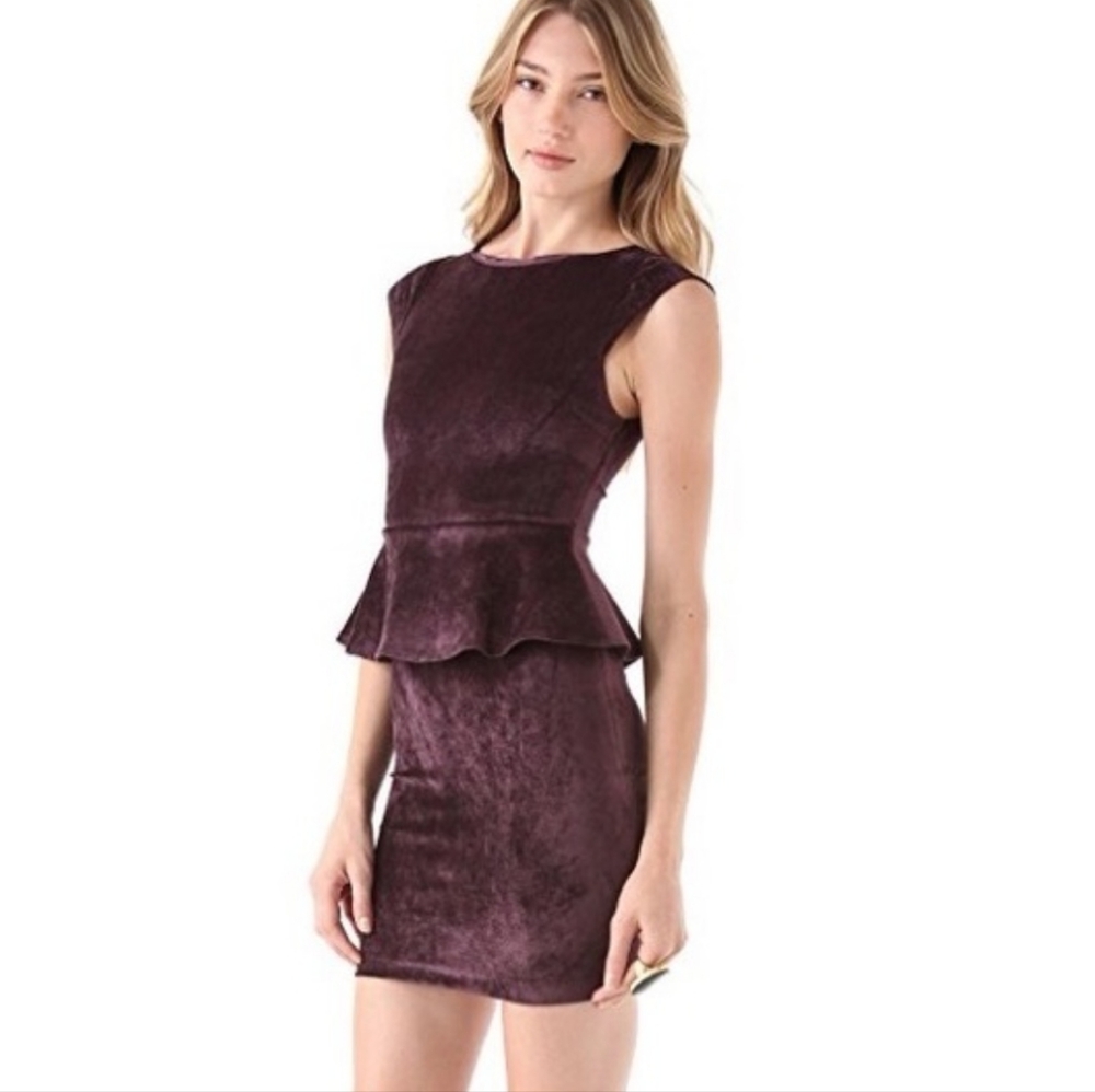 ❤️ ALICE + OLIVIA VICTORIA SILK TRIM VELVET PEPLUM MINI SHEATH DRESS, 0